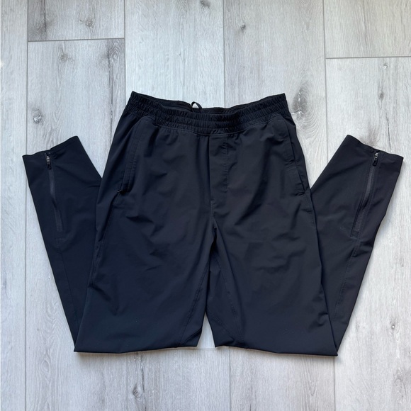 Lululemon Pace Breaker Pant. Size L - Picture 2 of 6